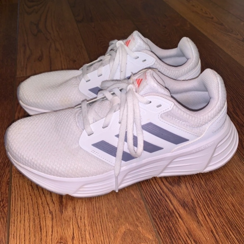 Adidas: Women’s Running Shoes: Galaxy-6 Size 9.5 White w/ Gray: Great Condition